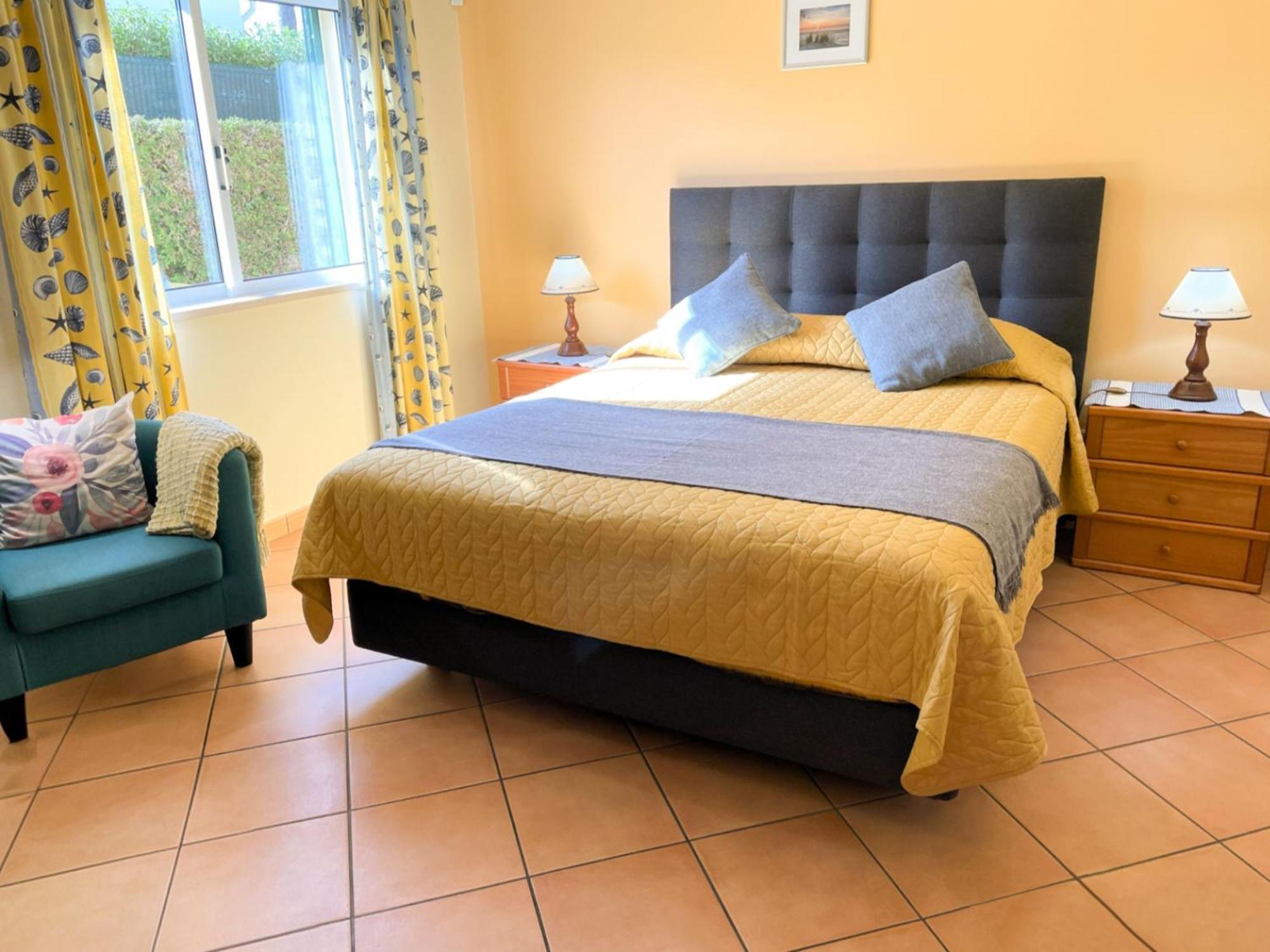 Villa Eber - Independent 1 & 2 Bedroom Apartments, Pool, Air Con, Fast Wi-Fi, Near Old Town Of Albufeira And Beaches エクステリア 写真